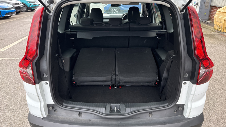 Dacia Jogger 1.0 TCe Essential 5dr Petrol Estate